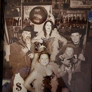 Meet your Posher, Chelsie